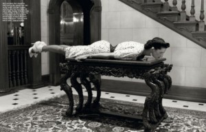 Stella Tennant Italian Vogue Planking