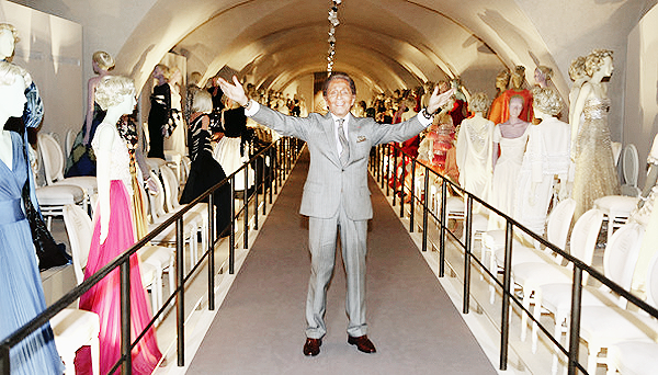 Valentino: Master of Couture at House London