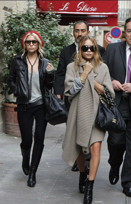 Get A Call From The Olsen Twins - Lela London